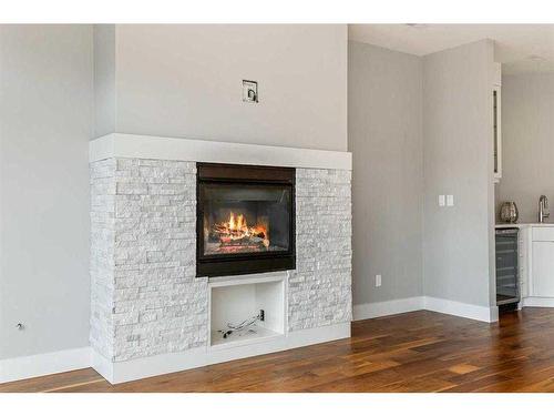 104-1804 34 Avenue Sw, Calgary, AB - Indoor With Fireplace