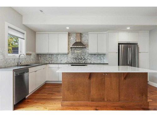 104-1804 34 Avenue Sw, Calgary, AB - Indoor Photo Showing Kitchen With Stainless Steel Kitchen With Upgraded Kitchen