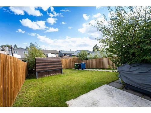 356 Falton Drive Ne, Calgary, AB - Outdoor