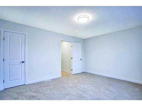 502-33 Merganser Drive West, Chestermere, AB - Indoor Photo Showing Other Room