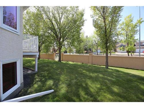 278 Hamptons Park Nw, Calgary, AB - Outdoor