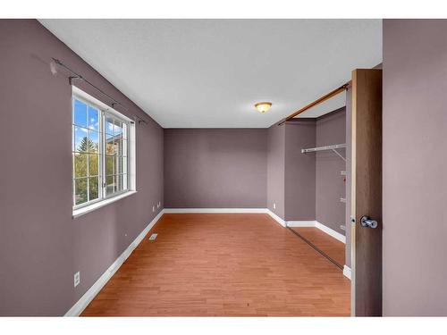 323 Martinbrook Place Ne, Calgary, AB - Indoor Photo Showing Other Room