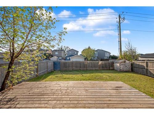 323 Martinbrook Place Ne, Calgary, AB - Outdoor