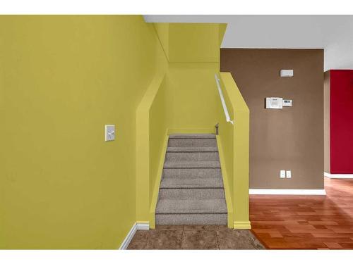 323 Martinbrook Place Ne, Calgary, AB - Indoor Photo Showing Other Room