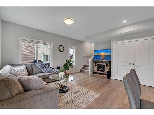 274 Canals Crossing Sw, Airdrie, AB - Indoor Photo Showing Living Room