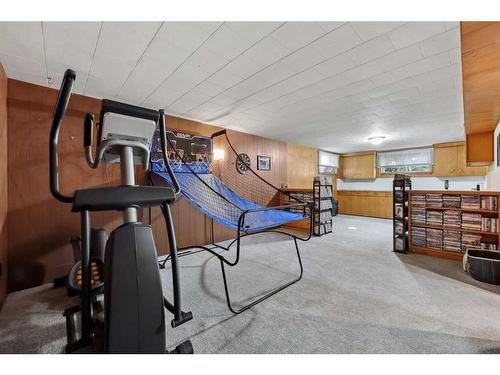 1210 Grey Street, Carstairs, AB - Indoor Photo Showing Other Room