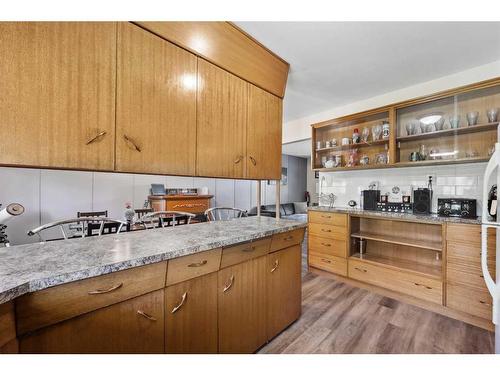 1210 Grey Street, Carstairs, AB - Indoor Photo Showing Kitchen