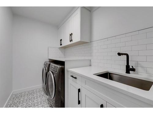 2010 26A Street Sw, Calgary, AB - Indoor Photo Showing Laundry Room