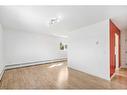 302-312 15 Avenue Ne, Calgary, AB  - Indoor Photo Showing Other Room 