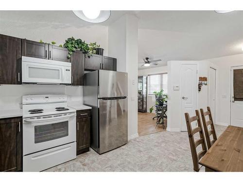 30 Martinwood Road Ne, Calgary, AB - Indoor Photo Showing Kitchen