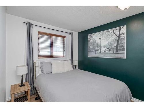 30 Martinwood Road Ne, Calgary, AB - Indoor Photo Showing Bedroom