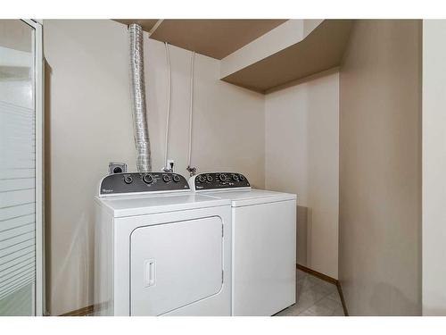 30 Martinwood Road Ne, Calgary, AB - Indoor Photo Showing Laundry Room