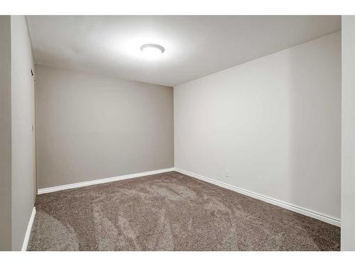 30 Martinwood Road Ne, Calgary, AB - Indoor Photo Showing Other Room