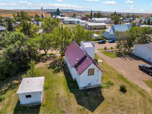 102 3Rd Avenue East, Delia, AB 