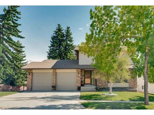 104 Edgedale Drive Nw, Calgary, AB - Outdoor