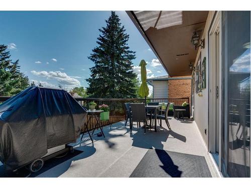 104 Edgedale Drive Nw, Calgary, AB - Outdoor With Exterior