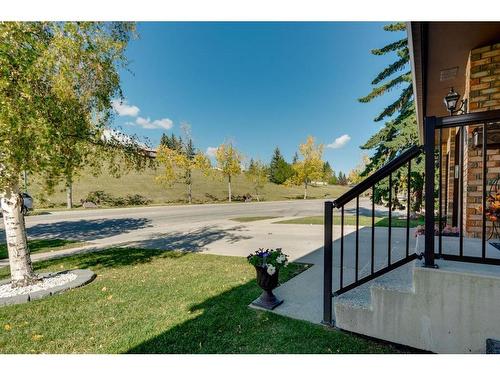 104 Edgedale Drive Nw, Calgary, AB - Outdoor With View