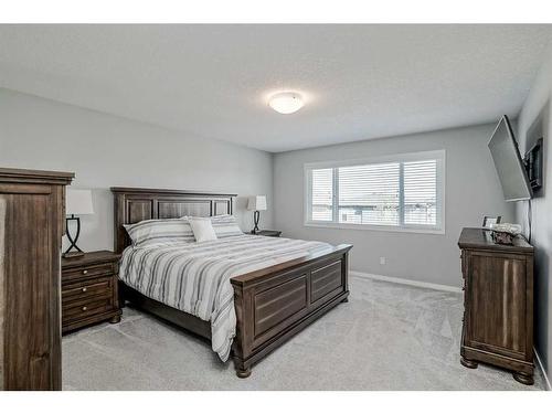 64 Howse Hill Ne, Calgary, AB - Indoor Photo Showing Bedroom