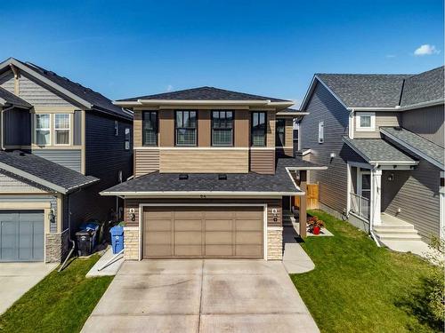 64 Howse Hill Ne, Calgary, AB - Outdoor