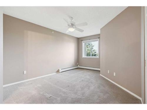 404-260 Shawville Way Se, Calgary, AB - Indoor Photo Showing Other Room