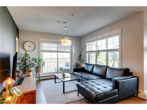 2302-11 Mahogany Row Se, Calgary, AB - Indoor Photo Showing Living Room