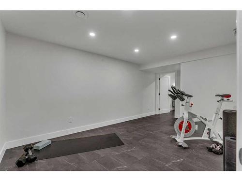 2203 Paliswood Bay Sw, Calgary, AB - Indoor Photo Showing Gym Room