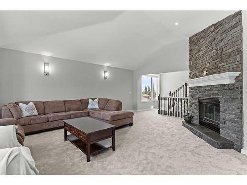 519 Sierra Morena Court Sw, Calgary, AB - Indoor Photo Showing Living Room With Fireplace