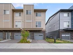 506-70 Saddlestone Drive NE Calgary, AB T3J 0W4