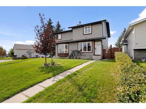 131 Falworth Way Ne, Calgary, AB - Outdoor