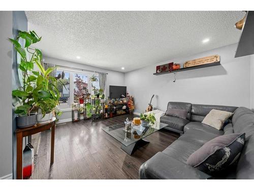 131 Falworth Way Ne, Calgary, AB - Indoor Photo Showing Living Room