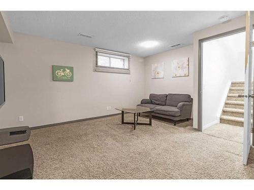 9416 Hidden Valley Drive Nw, Calgary, AB - Indoor