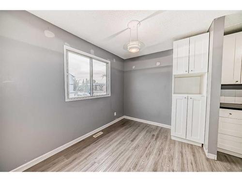 502-919 38 Street Ne, Calgary, AB - Indoor Photo Showing Other Room