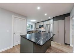 5655 Dalhousie Drive NW Calgary, AB T3A 1Y5