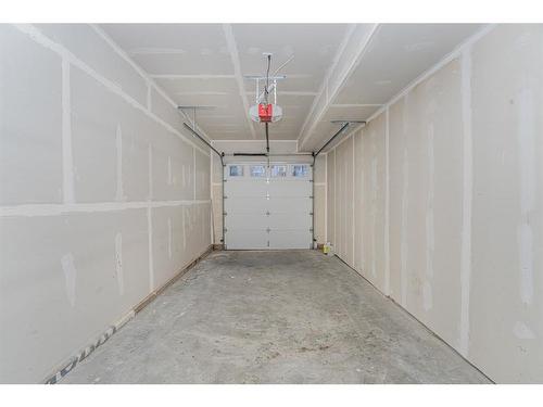 75 Saddlestone Drive Ne, Calgary, AB - Indoor Photo Showing Garage