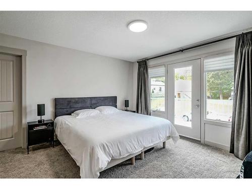 3830 Centre A Street Ne, Calgary, AB - Indoor Photo Showing Bedroom