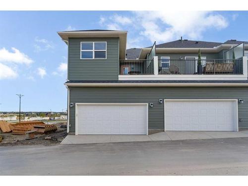 1015 Bayview Crescent Sw, Airdrie, AB - Outdoor