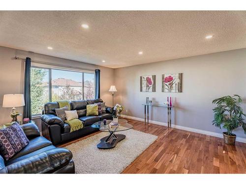 230 Arbour Ridge Park Nw, Calgary, AB - Indoor Photo Showing Living Room