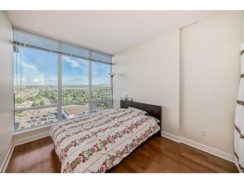 1610-3830 Brentwood Road Nw, Calgary, AB - Indoor Photo Showing Bedroom