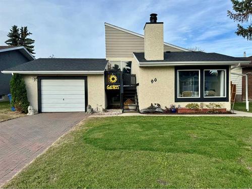 96 Barrett Drive, Red Deer, AB - Outdoor