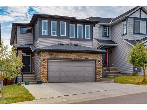 33 Sage Bluff Close Nw, Calgary, AB - Outdoor With Facade