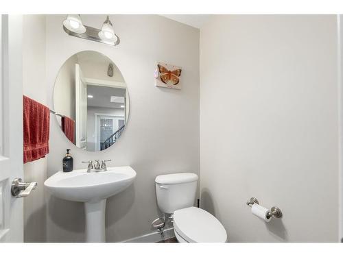 133 Brightonestone Garden Se, Calgary, AB - Indoor Photo Showing Bathroom