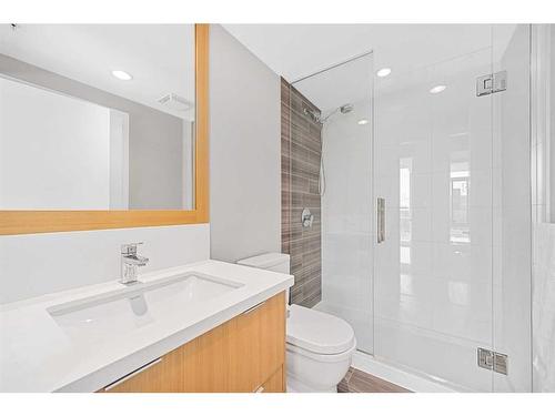 603-560 6 Avenue Se, Calgary, AB - Indoor Photo Showing Bathroom