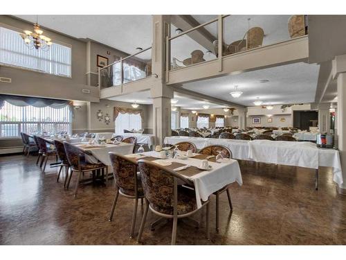 3323-3000 Millrise Point Sw, Calgary, AB - Indoor Photo Showing Dining Room