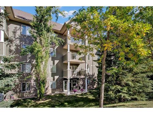 3323-3000 Millrise Point Sw, Calgary, AB - Outdoor With Balcony