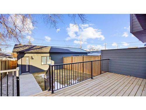 336 33 Avenue Ne, Calgary, AB - Outdoor With Deck Patio Veranda With Exterior