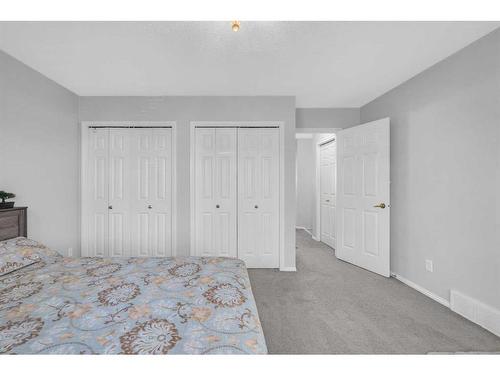 14 Taravista Gardens Ne, Calgary, AB - Indoor Photo Showing Bedroom