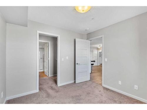 2306-450 Kincora Glen Road Nw, Calgary, AB - Indoor Photo Showing Other Room