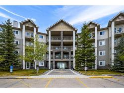 113-5000 Somervale Court SW Calgary, AB T2Y 4M1