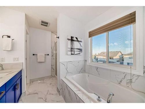 58 Kincora Manor Nw, Calgary, AB - Indoor Photo Showing Bathroom