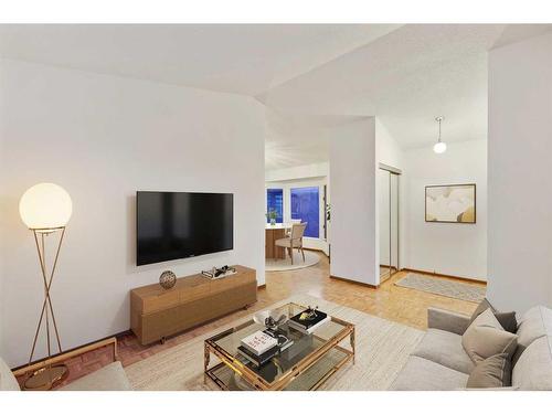 356 Whitworth Way Ne, Calgary, AB - Indoor Photo Showing Living Room